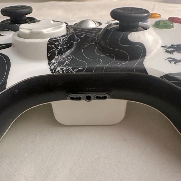 Xbox 360 Dragon Age Wireless Controller Limited Edition Black White Working - Picture 6 of 10